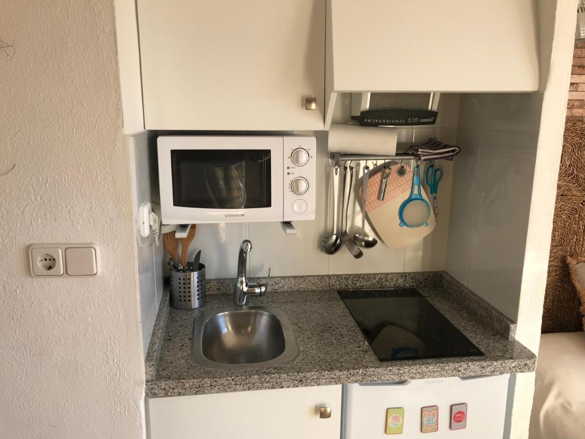 Estudio en Dénia con piscina y wifi privada, a 100 m del mar Exterior foto